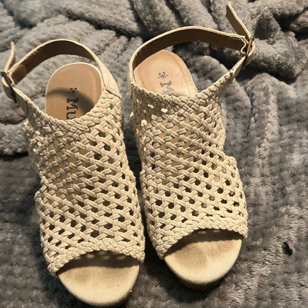 MUDD Wedge Sandals